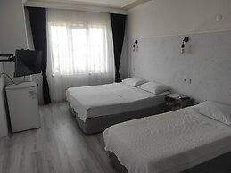 Bahceli Konak