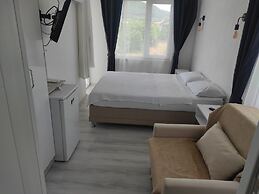 Bahceli Konak