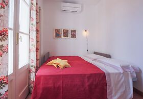 Carlotta's Home