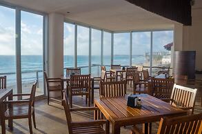 AR Cancun Plaza