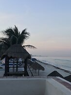 Suites Brisas Cancun