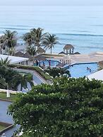 Suites Brisas Cancun
