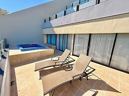 Condo in Ocean Front Resort