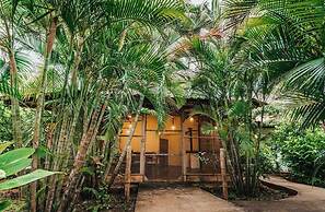 Drift Away Eco Lodge