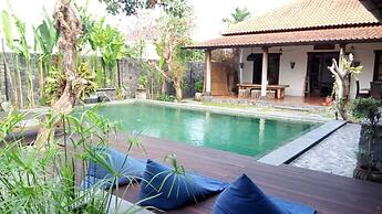 Villa Aquin