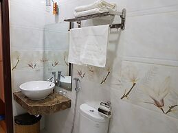 Nu Hoang Hotel
