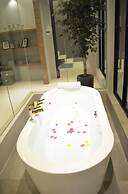 Atlantis Pool Villa Ipoh