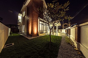 Atlantis Pool Villa Ipoh