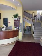 Hotel Maxim