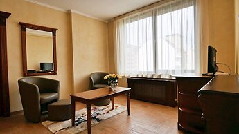 Central West Hotel