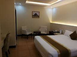 Nanjing Restaurant & Motel