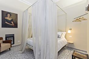 B&B Tohouse Deluxe