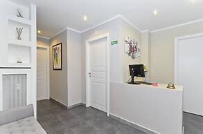 B&B Tohouse Deluxe