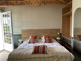 Hotel Trinquet