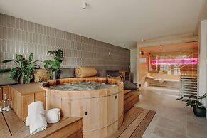 Hotel Trinquet