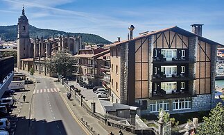 Hotel Silken Palacio Uribarren