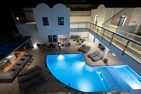 Tristhenia Hotel