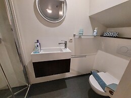 Rooms on Water