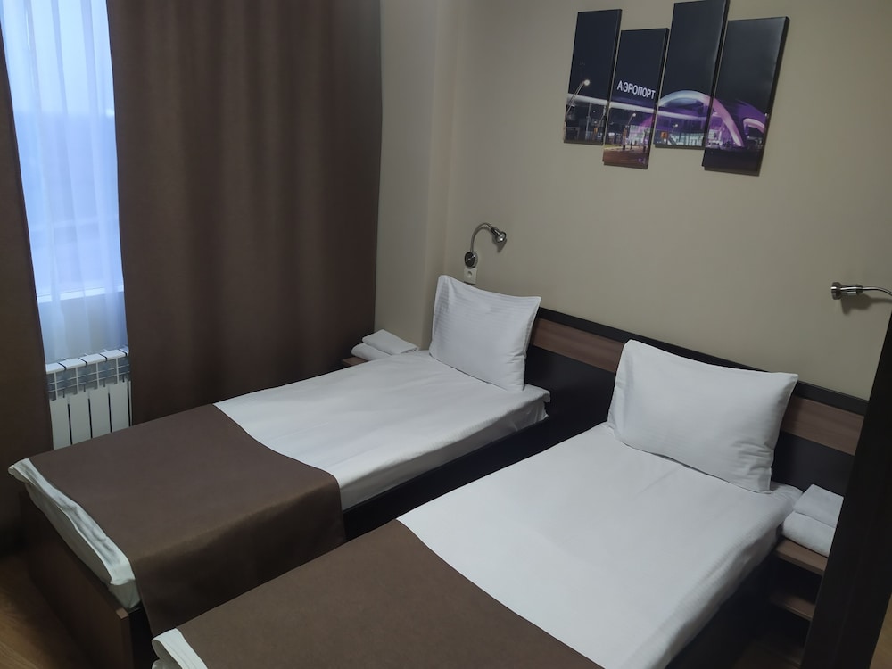 Hotel Cosmos