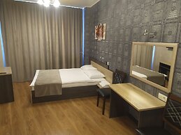 Hotel Cosmos