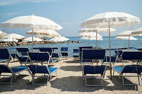 Baia Marticana Residence Hotel