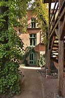 Zum Hauenden Schwein