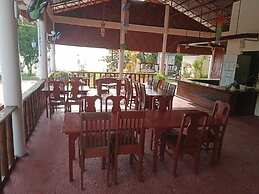 Bonita Oasis Beach Resort