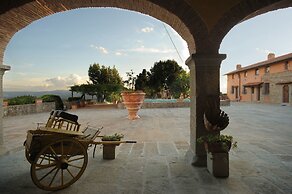 La Piazza di San Donato