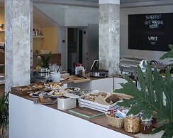 Hotel Montecarlo
