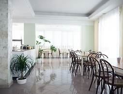 Hotel Montecarlo