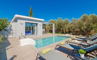 Natura Verde Villas