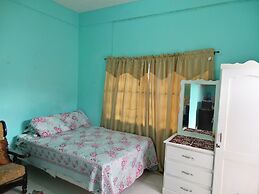 Paul Apartments