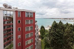 Apartment Rich Beach Nessebar