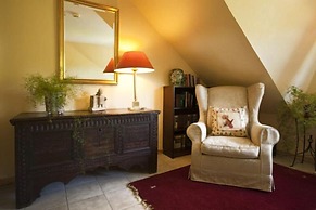 Das Kleine Hotel