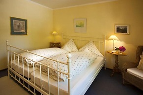 Das Kleine Hotel