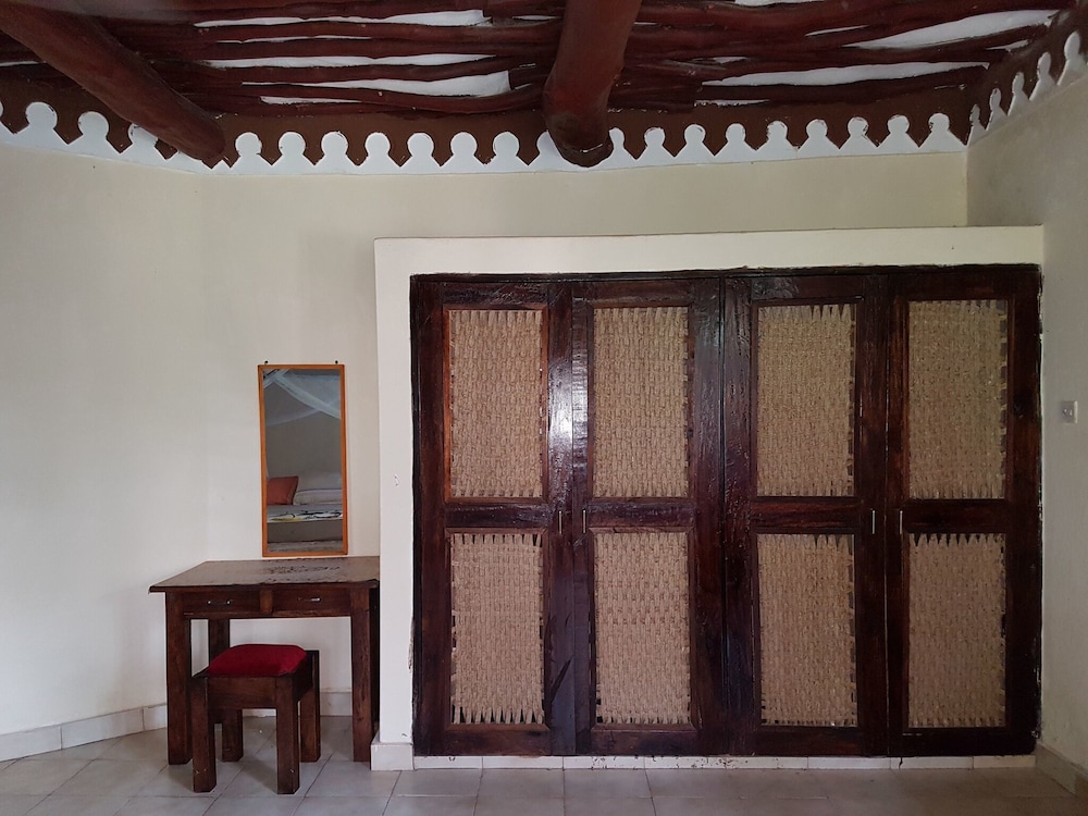 Kivuli Villas