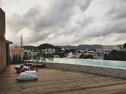 EcoLoft Hotel