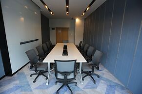 Holiday Inn Express Wuhan Optical Valley by IHG