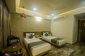 Hotel Grand Elegance