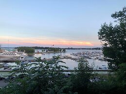 Waterside Inn