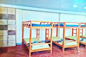 Hostel Oslob Anglers Hub Resort