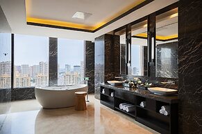 Renaissance Shenyang West Hotel