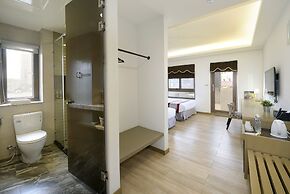 Su's Traveller Abode