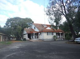 Restawile Motel