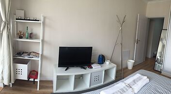 Henry's Apartment - South Shanxi Road