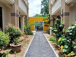KM House