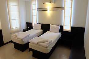 KM House