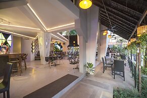 Natural House