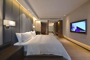 KuanRong Luxury Suites Hotel - Daping Times Square