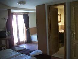 Hotel Viktória Vendégház